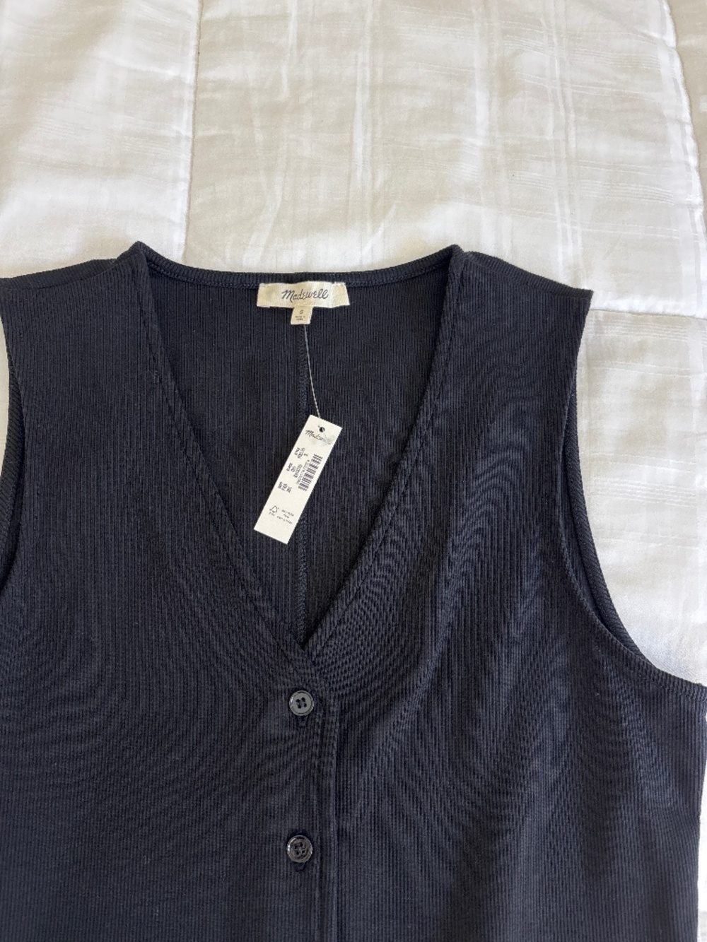 Madewell Ribbed V-Neck Vest - Picture 9 of 9